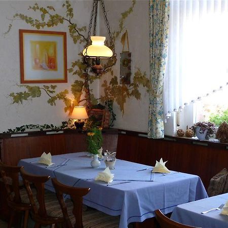 Gasthof Krone Monchberg  Екстер'єр фото