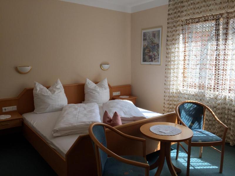 Gasthof Krone Monchberg  Екстер'єр фото